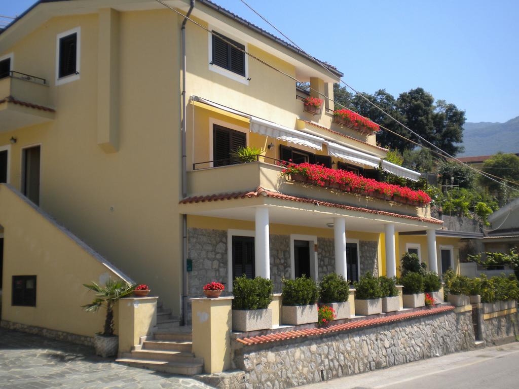 سابري Bed & Breakfast Spigolatrice المظهر الخارجي الصورة